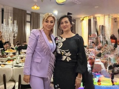 Akopyan kız arkadaşının&nbsp;bakan olmasını Paşinyan'dan rica etti