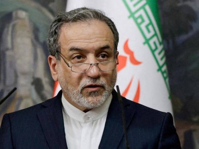 &ldquo;Ормузский пролив закрыт для наших врагов&rdquo; - Аракчи