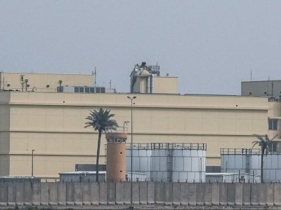 ABŞ səfirliyinə hücum - partlayışlar olub