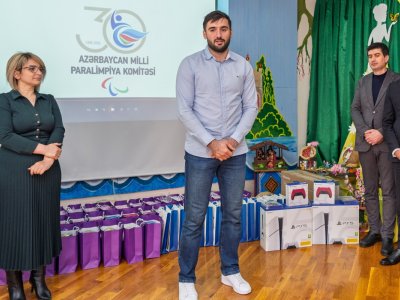"Azercell"dən&nbsp;Uşaq evinə ziyarət&nbsp;- FOTOLAR