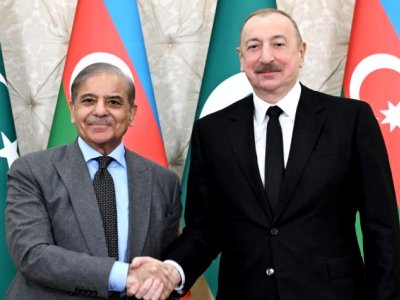 İlham Əliyev Şahbaz Şəriflə Yaxın Şərqi MÜZAKİRƏ ETDİ