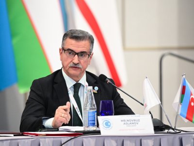 Həyat fəlsəfəsinin əsasını mərhəmət, insanpərvərlik və sədaqət təşkil edir...