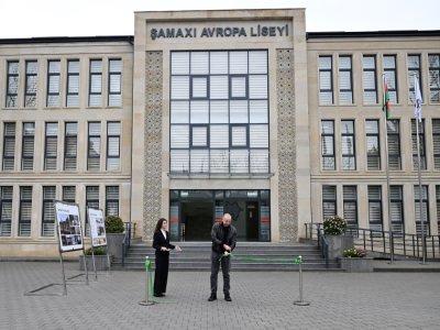 Prezident Şamaxı Avropa liseyinin lentini kəsdi