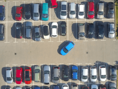 Avtomobilinizi park edərkən diqqətli olun - XƏBƏRDARLIQ