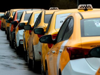 Taksi qiymətləri&nbsp;ucuzlaşır