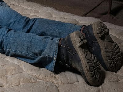 17 yaşlı oğlanın meyiti tapıldı