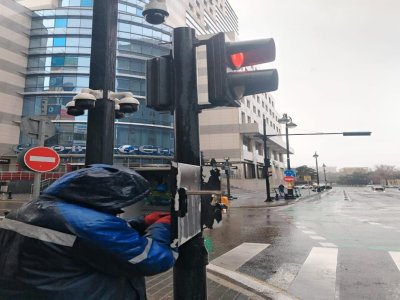 Nazirlik işıqforlarla bağlı sürücülərə müraciət etdi