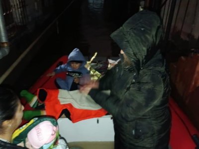 Su basmış ərazilərdən 118&nbsp;nəfər təxliyə edilib&nbsp;- VİDEO - YENİLƏNİB3