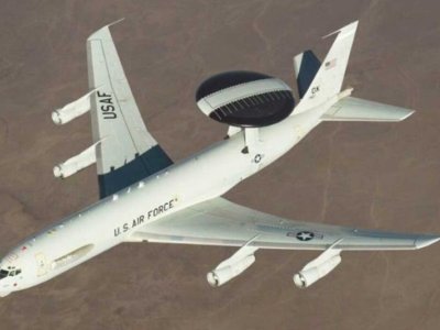 İran ABŞ-nin xüsusi kəşfiyyat təyyarəsini VURDU