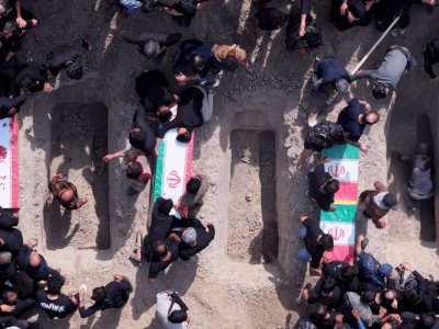 İranda&nbsp;226 şagird, 55 müəllim öldürülüb