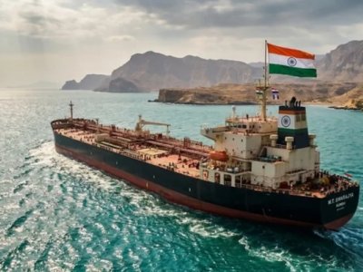 Hindistan tankerləri Hörmüz boğazını keçdi