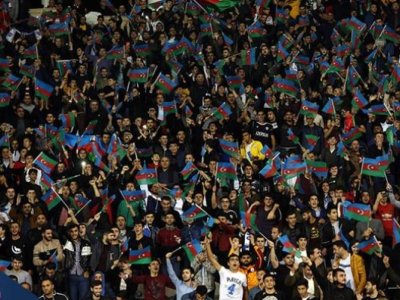 "Qarabağ" azyaşlılara bileti pulsuz etdi