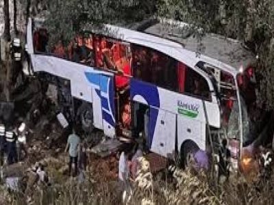 Türkiyədə avtobus aşdı - 11 nəfər yaralandı