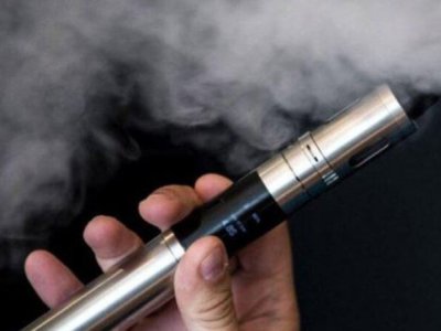 Dəmiryol vağzallarında elektron siqaretlərdən istifadə edənlər&nbsp;cərimələnəcək