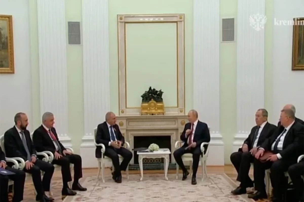 Paşinyan Ermənistanda Qarabağ hərəkatına son qoyulmasının vacibliyini Putinin diqqətinə çatdırdı