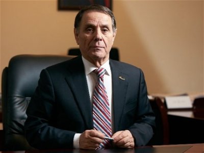 Novruz Məmmədov ADU-dakı işindən ÇIXDI