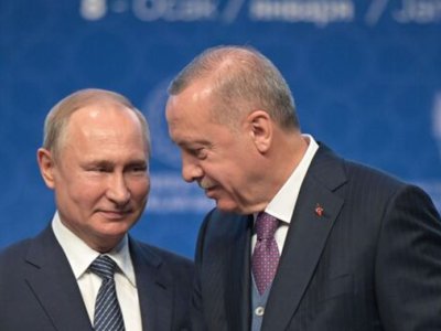 Putin Ərdoğanla Yaxın Şərqdəki müharibəni müzakirə etdi