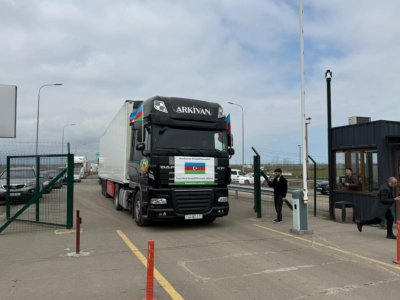 Prezidentin tapşırığı ilə İrana 10 TIR yük humanitar yardım yola salındı&nbsp;