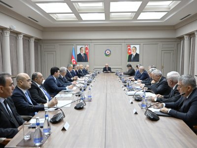 Baş nazir müşavirə keçirdi -&nbsp; yağışların&nbsp;vurduğu zərərlər MÜZAKİRƏDƏ