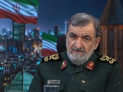 Xameneinin müşavirindən Trampa çağırış - İSTEFA VER