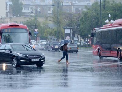İntensiv yağışlar bu gün də YAĞACAQ