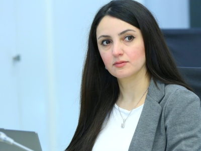 Universitetdə yeni mətbuat katibi