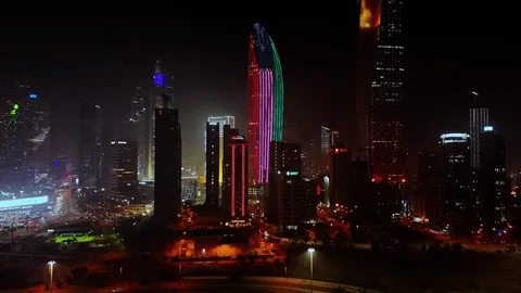 Küveyt hakimiyyəti: "Evlərinizdə qalın"