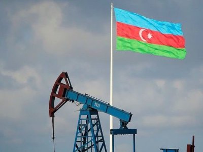 Azərbaycan nefti cüzi&nbsp;ucuzlaşdı