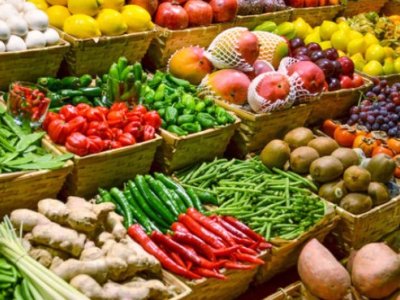 Azərbaycanda meyvə-tərəvəz və tikinti materialları ucuzlaşır