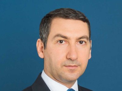 Milli Məclisin əməkdaşına Dövlət Xidmətində yüksək vəzifə verildi