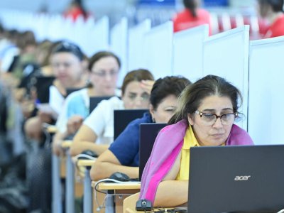 Bu məktəblərdə çalışan müəllimlər də sertifikasiyadan keçəcəklər