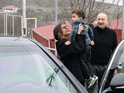 Prezident Ayaza "KamAz" hədiyyə etdi - VİDEO