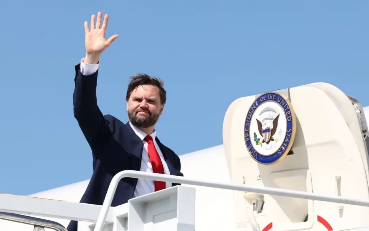 Vens danışıqlar üçün Pakistandadır