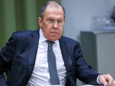 Lavrov Ermənistan nümayəndə heyətini ələ saldı