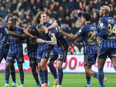 "Fənərbağça" darmadağınla qalib gəldi