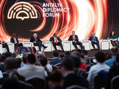 Dünya liderleri ve bakanlar yarın Antalya'da toplanıyor