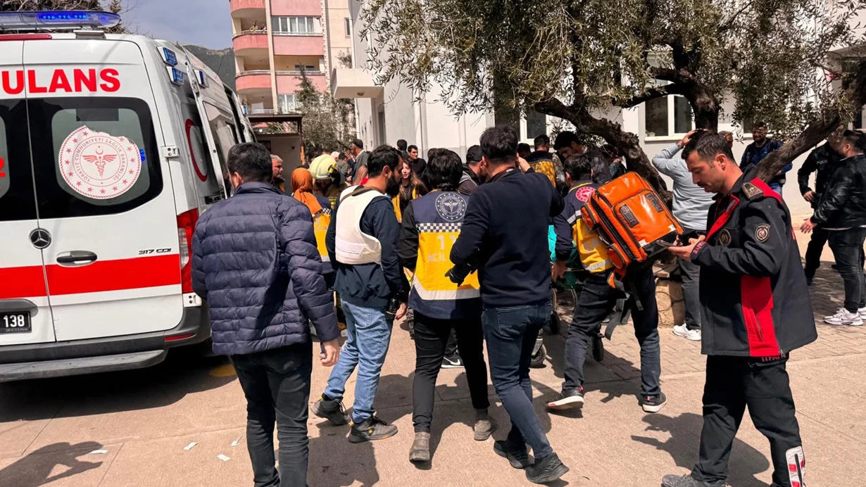 Kahramanmaraşda məktəbə hücumdan sonra 6 uşaq saxlanılıb