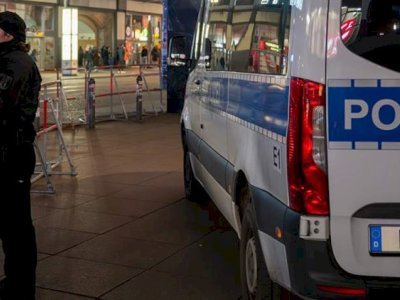 Banka silahlı hücum - 20 girov götürüldü