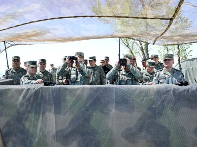 Zakir Hasanov askeri birlikleri denetledi - Talimatlar verdi