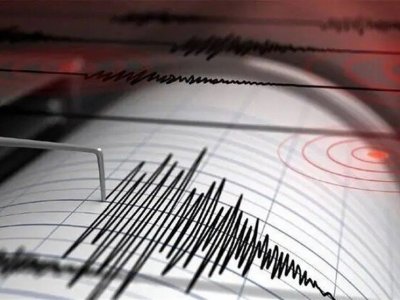 İranda zəlzələ oldu