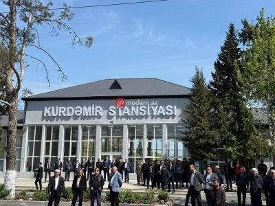 Kürdəmirdə dəmiryol stansiyası fəaliyyətə başladı