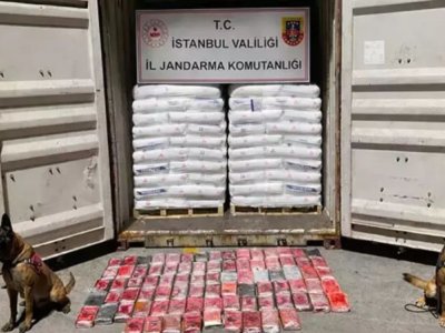 Yük gəmisində 106 kiloqram kokain tapıldı
