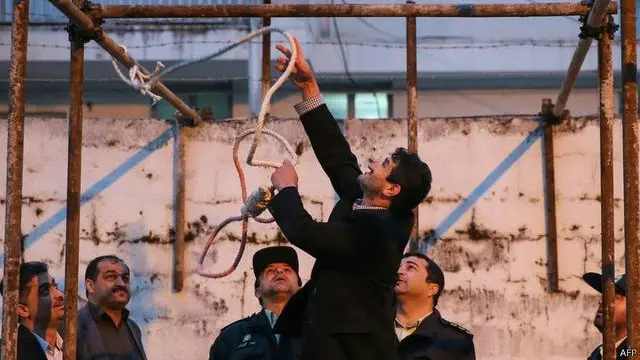 İranda "Mossad" ilə əməkdaşlıq edən 2 nəfəri edam etdi