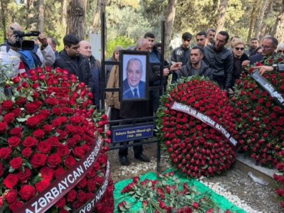 Rasim Balayevin qəbirüstü abidəsini dövlət düzəldəcək