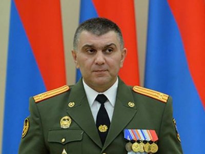 General axtarışa verildi