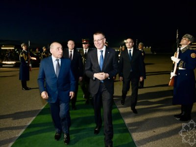 Latviya Prezidenti Azərbaycana rəsmi səfərə gəldi