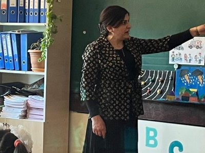 Müəllim yol qəzasında ölüb