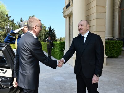 Latviya Prezidentinin rəsmi qarşılanma mərasimi - FOTOLAR