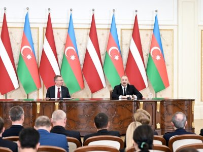 Azərbaycan və Latviya prezidentləri mətbuata bəyanatlarla çıxış edib