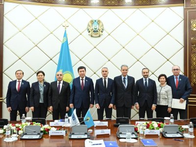 Azərbaycan nümayəndə heyətini Qazaxıstan Prezidenti qəbul edib